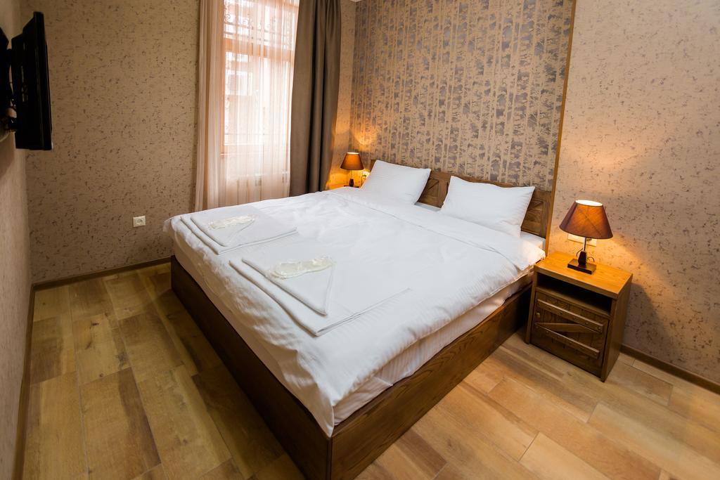 Metekhi'S Galavani Hotel Tbilisi Ruang foto